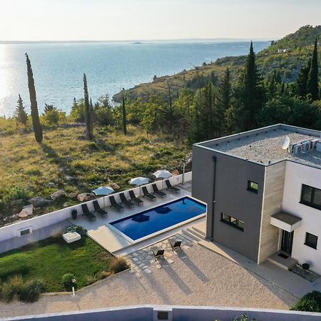 Royal Promons - Heated Pool Βίλα Starigrad Paklenica Εξωτερικό φωτογραφία